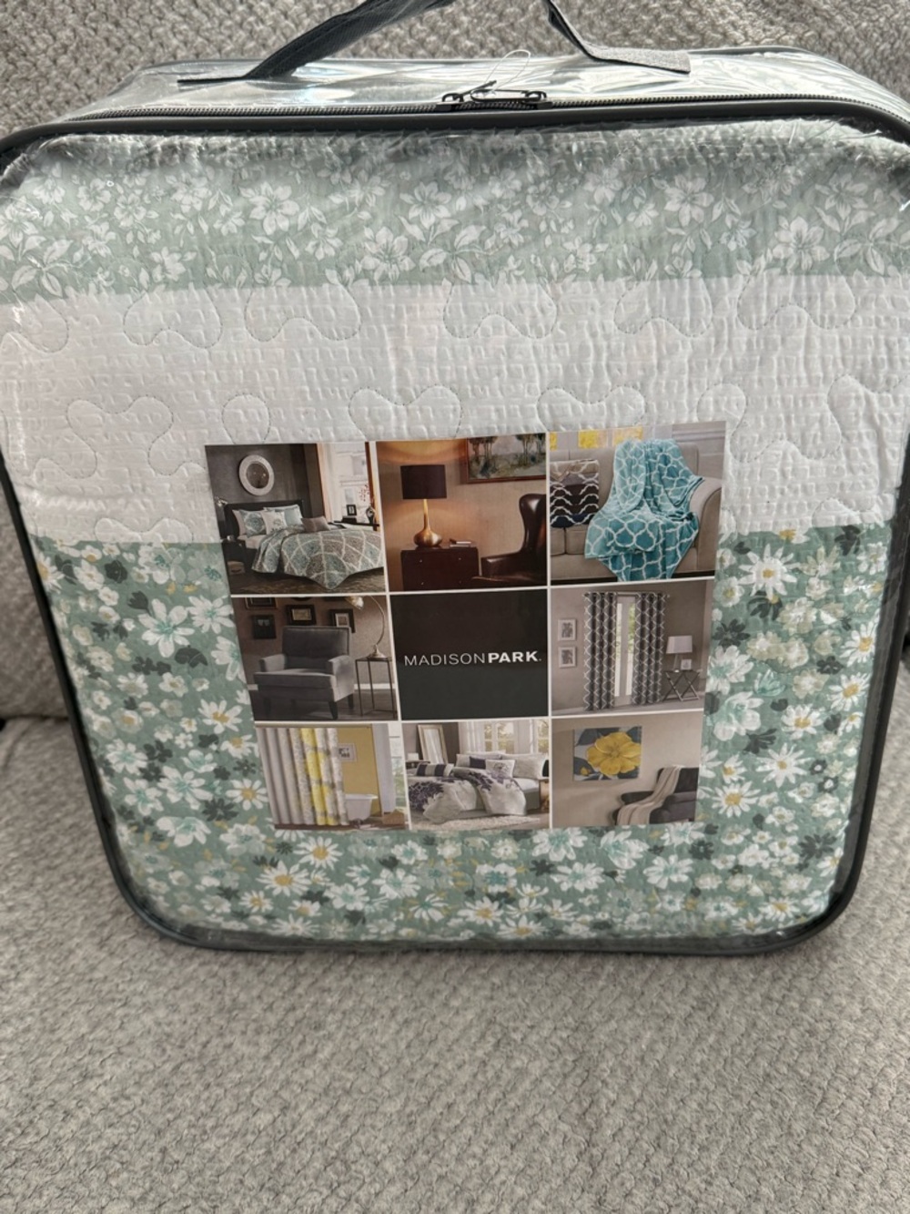 Madison Park Sage Green Floral Quilt Set - 4 Piece NWT